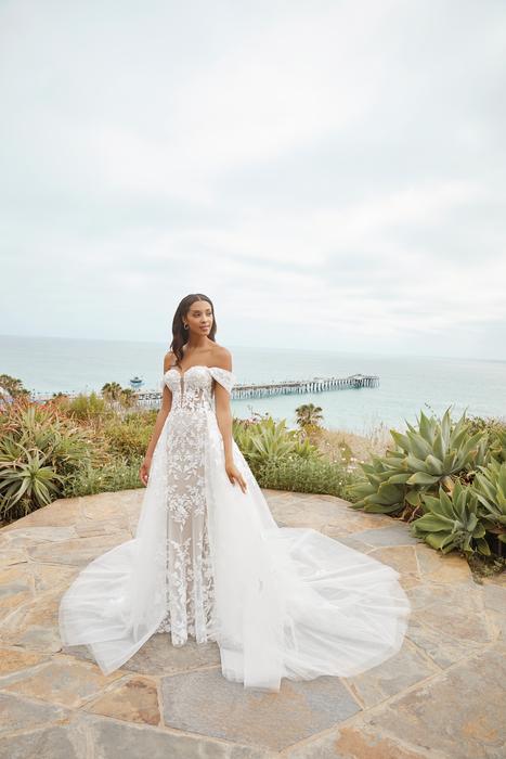 Beloved by Casablanca Bridal BL378