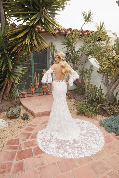 Beloved by Casablanca Bridal BL379