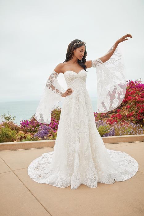 Beloved by Casablanca Bridal BL383