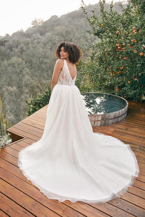 Beloved by Casablanca Bridal BL386