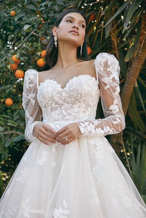 Beloved by Casablanca Bridal BL391