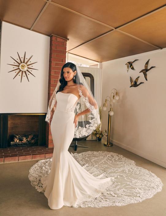 Beloved by Casablanca Bridal BL405