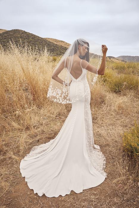 Beloved by Casablanca Bridal BL438