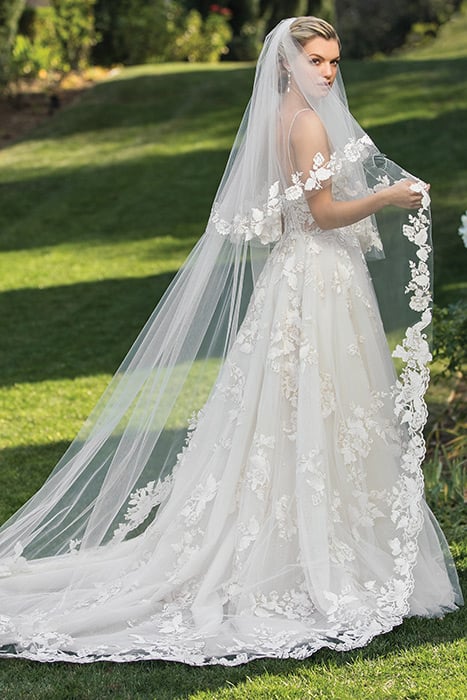 Casablanca Bridal 2332