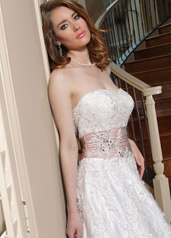 50134 Ivory/Blush detail