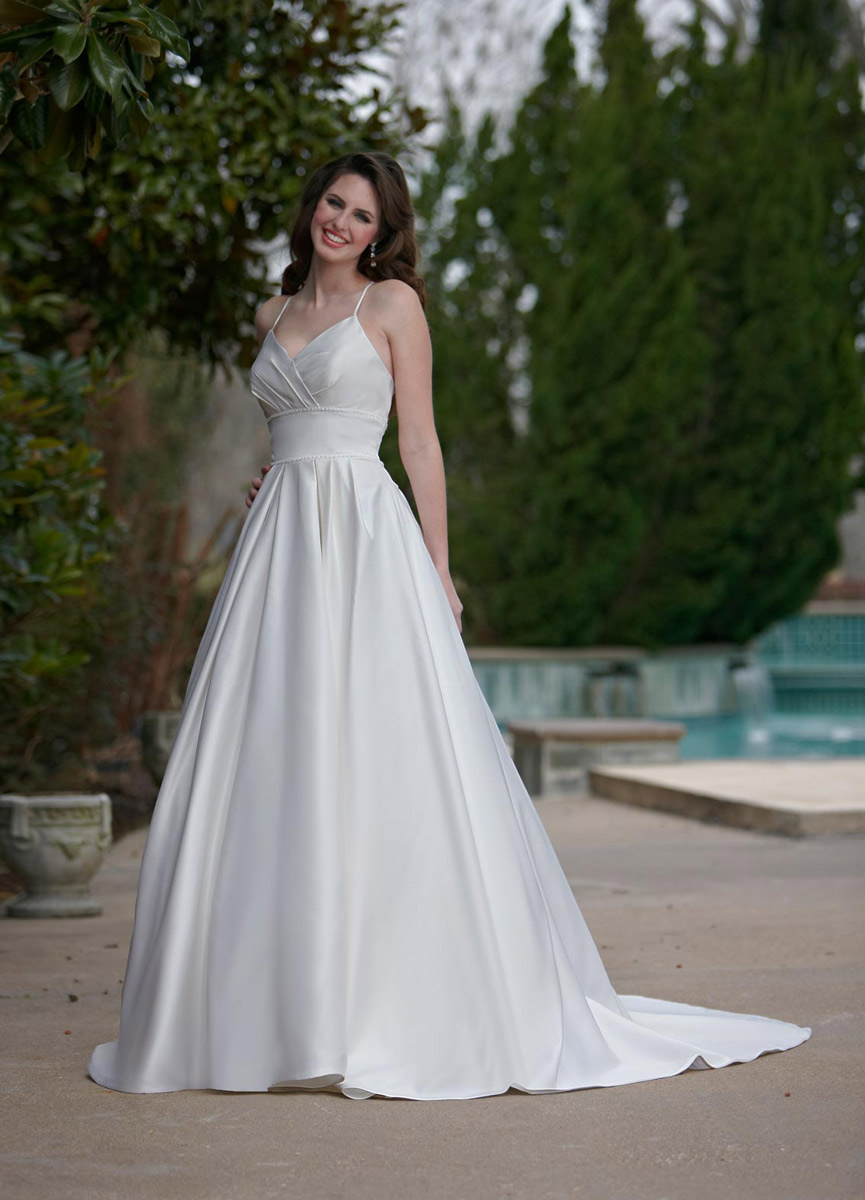 Davinci Bridal 8439