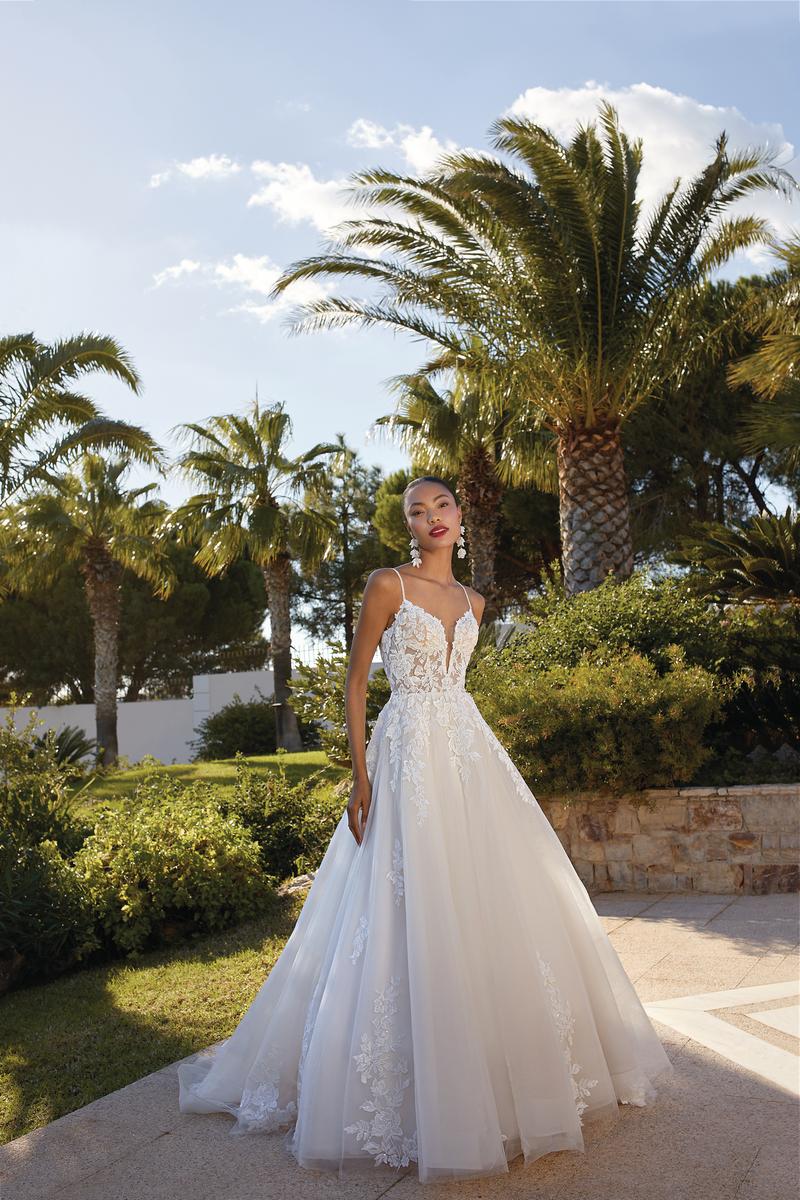 Demetrios Bridal 200165