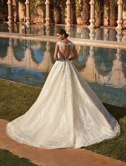 Demetrios Bridal 1090