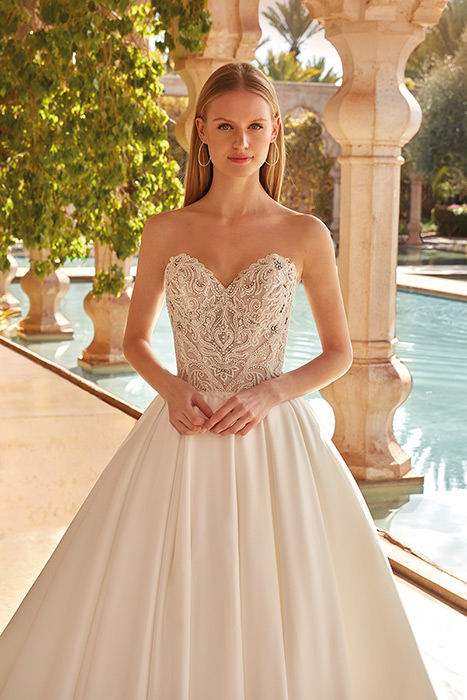 Demetrios Bridal 1111