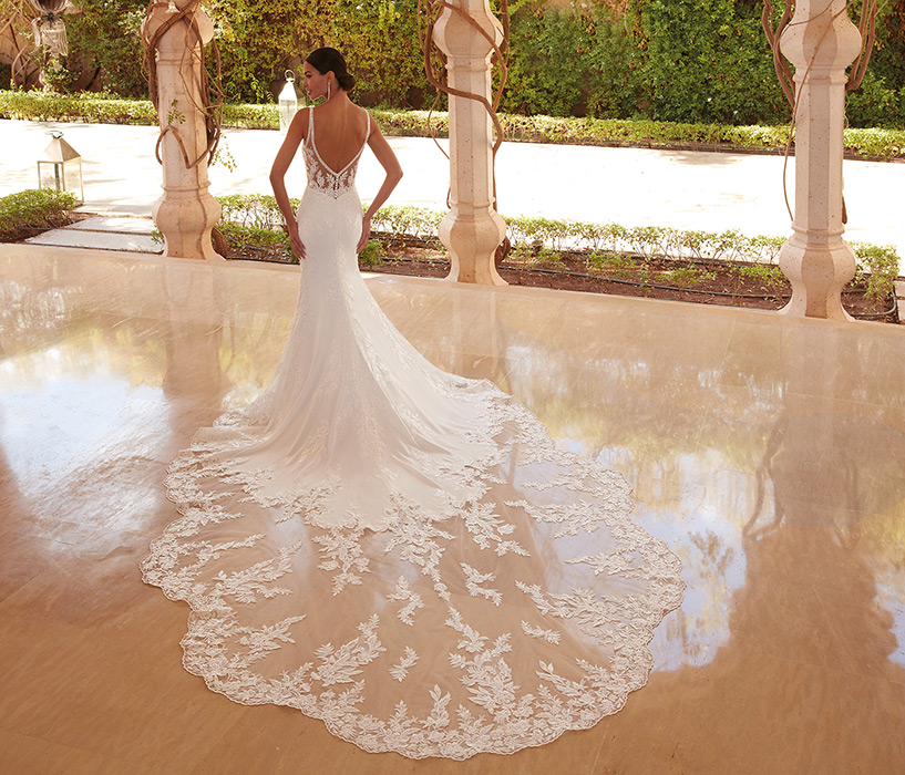 Demetrios Bridal 1114