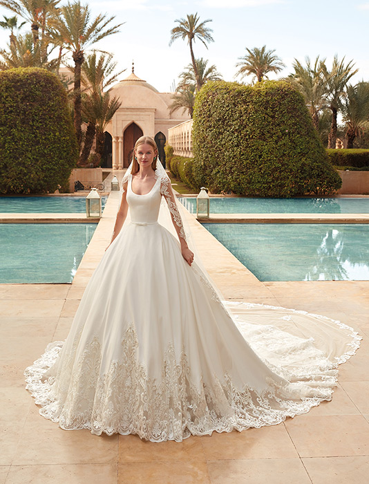 Demetrios Bridal 1123IR