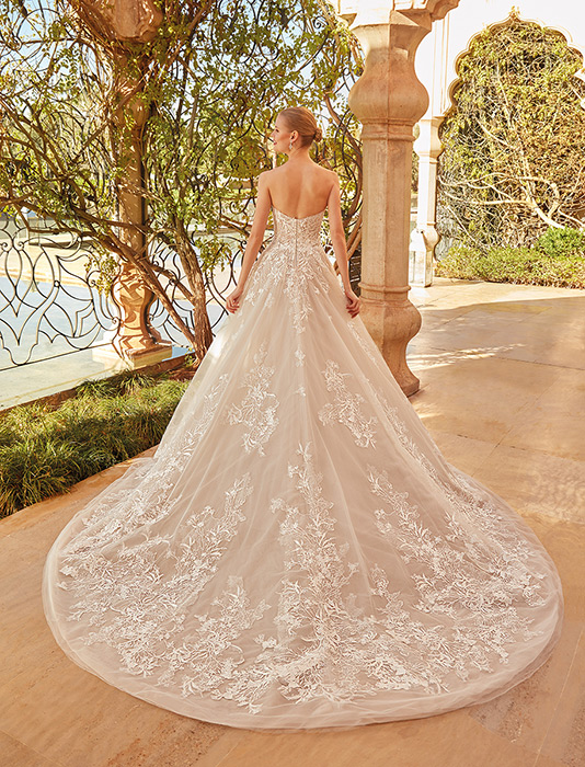 Demetrios Bridal 200123