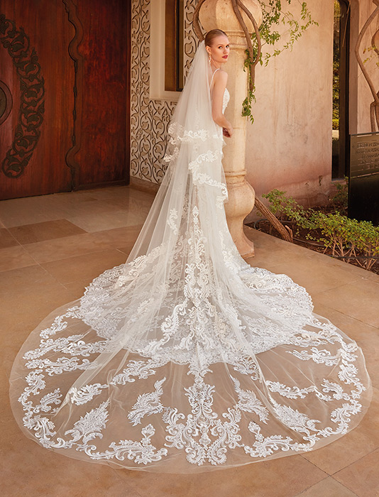 Demetrios Bridal 200128