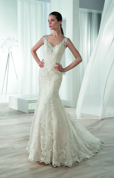 Demetrios Bridal 585