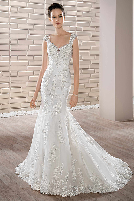 Demetrios Bridal 675