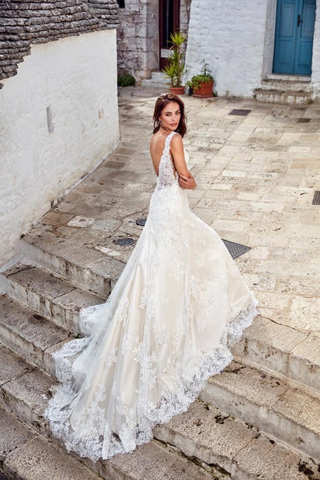 Dreams by Eddy K Bridal ADRIANA