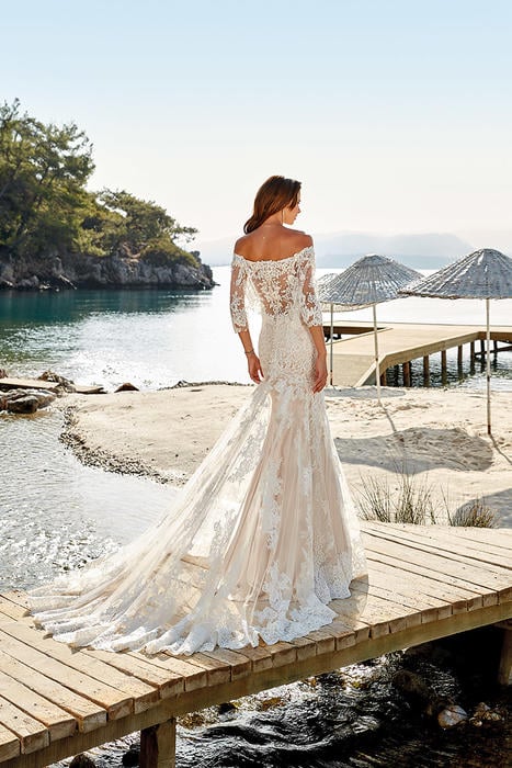 Dreams by Eddy K Bridal ROXANNE