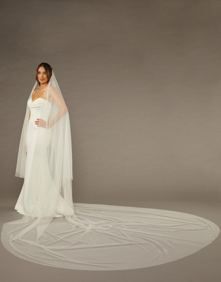 En Vogue Bridal V2103WRC_M