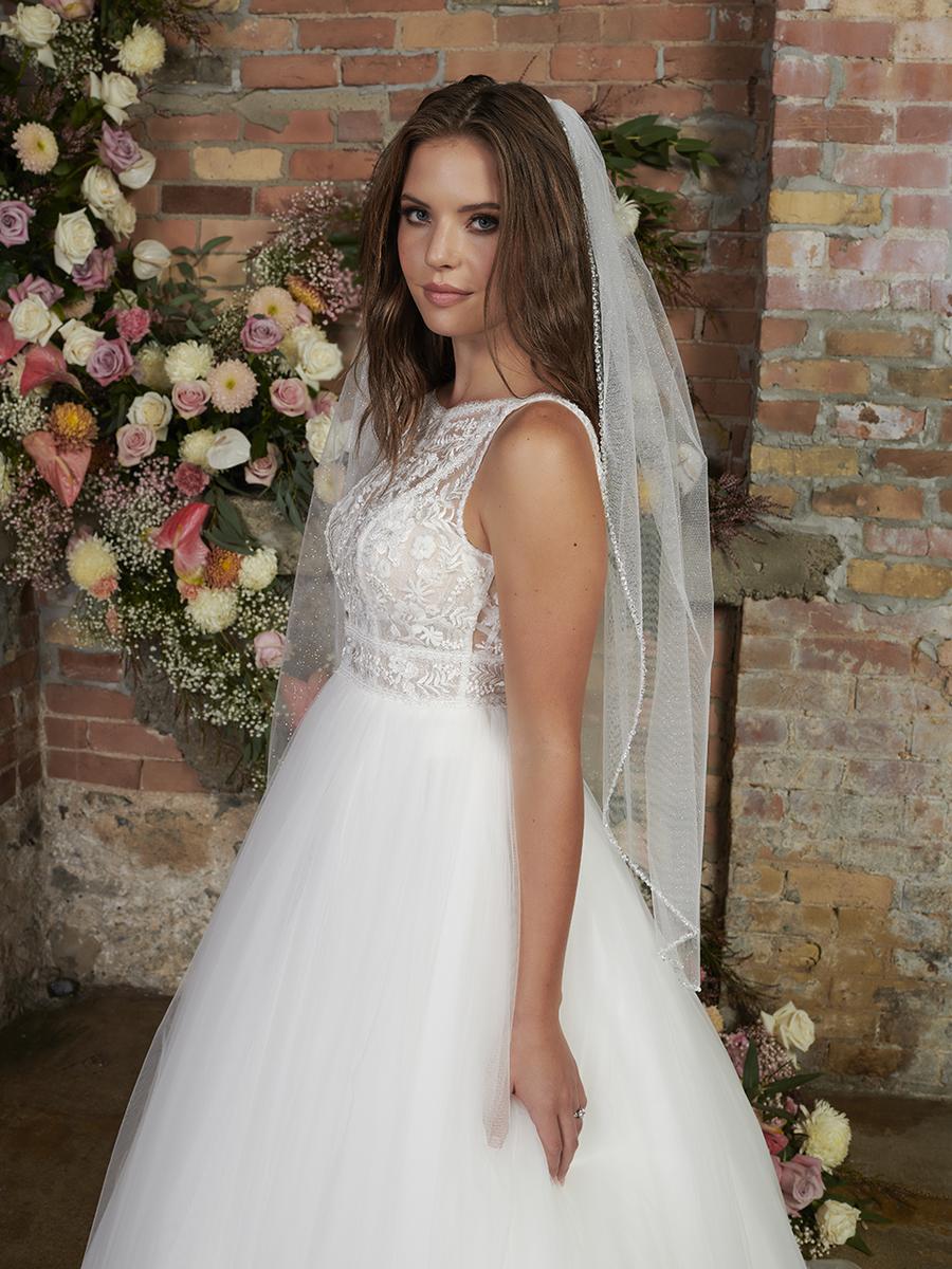 En Vogue Bridal V2299SF