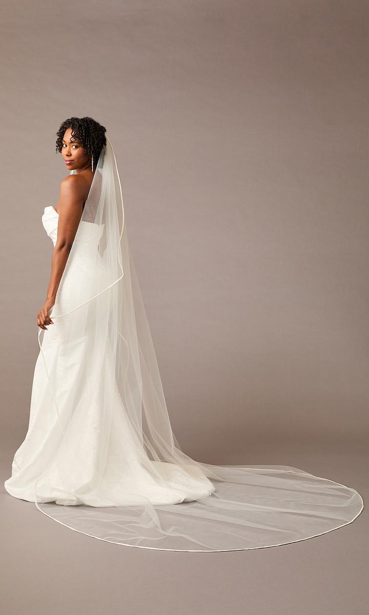 En Vogue Bridal V2479C_WF