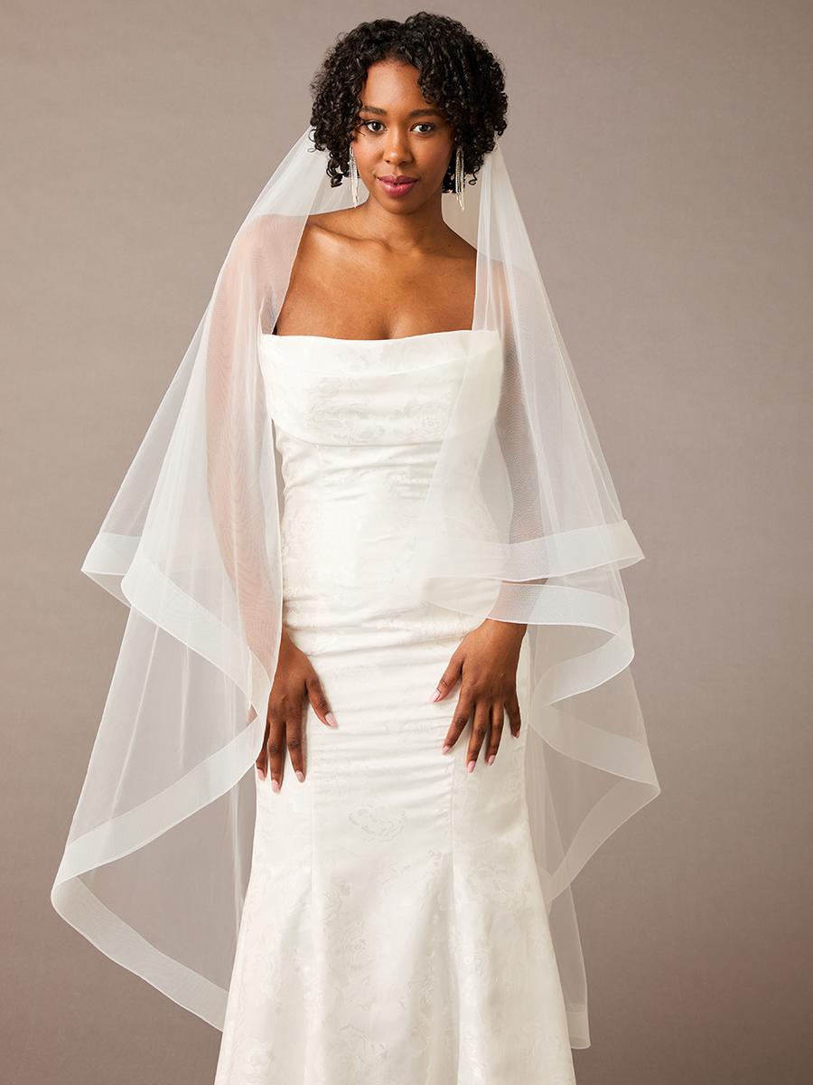 En Vogue Bridal V2580WZ