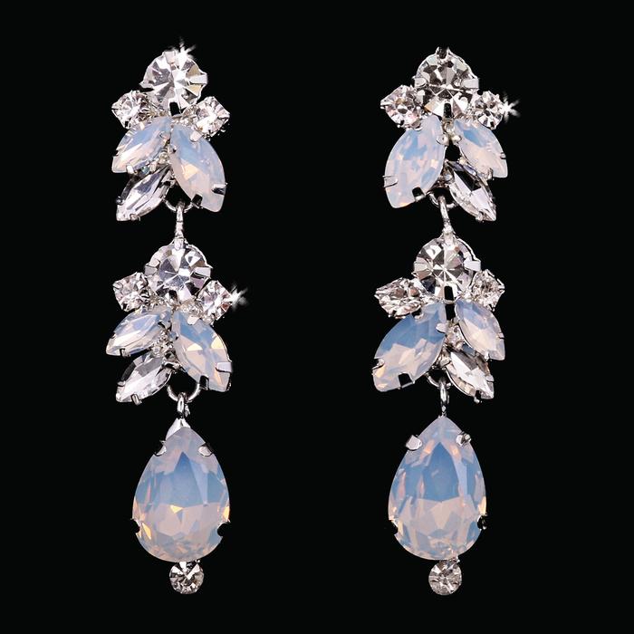 enVogue Rhinestone Earrings E1960