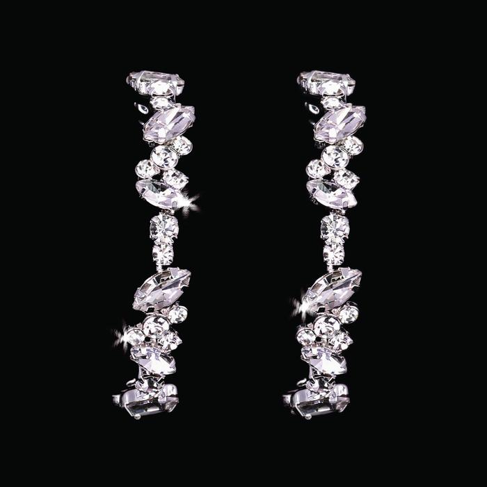 enVogue Rhinestone Earrings E2261