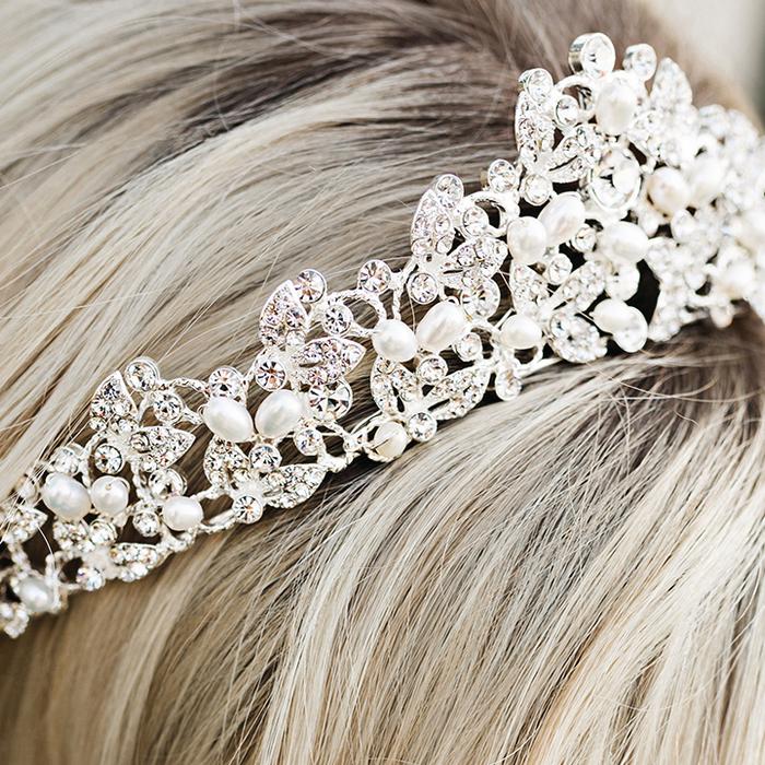 En Vogue Tiara Collection T1801