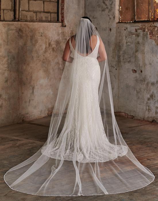 enVogue Bridal Veil V2092WRC