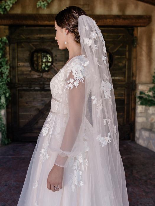 enVogue Bridal Veil V2093WZ