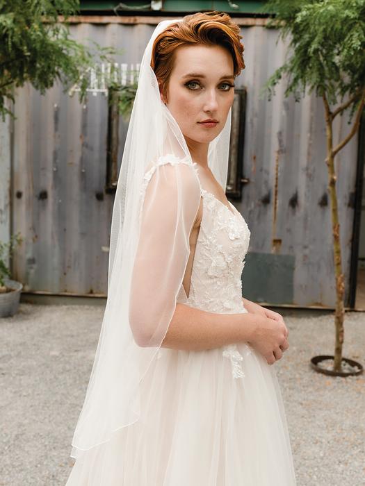 enVogue Bridal Veil V2292SF