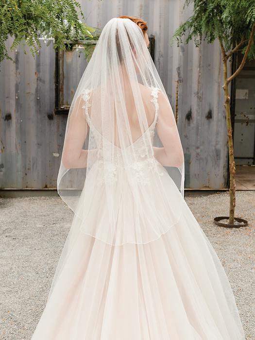 enVogue Bridal Veil V2292SF