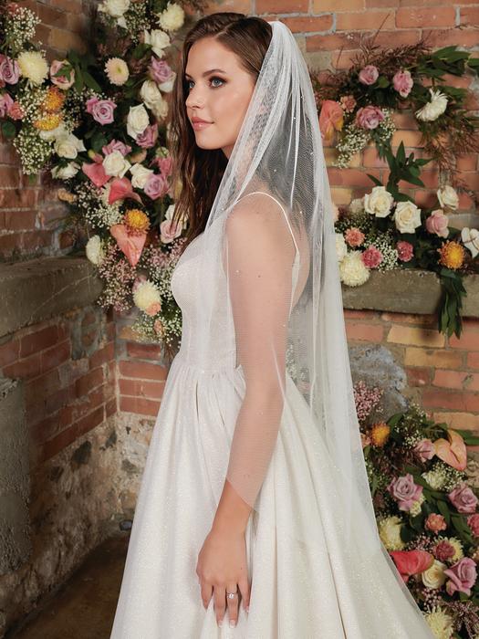 enVogue Bridal Veil V2293SF