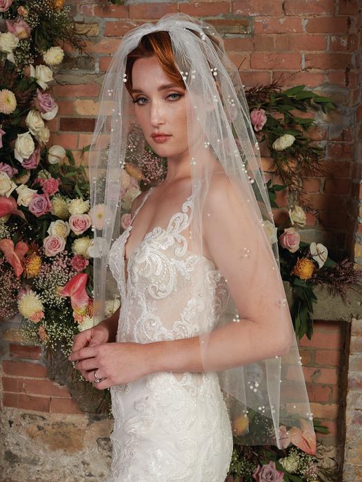 enVogue Bridal Veil V2295SF