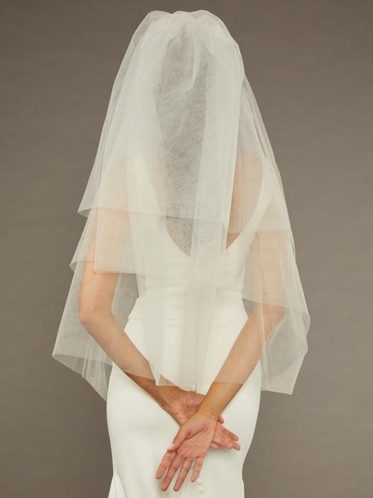 enVogue Bridal Veil V2478W