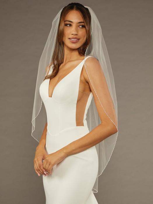 enVogue Bridal Veil V2481SF