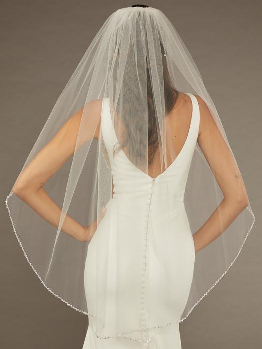 enVogue Bridal Veil V2483SF