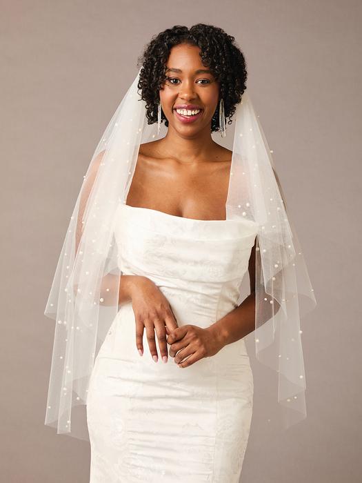 enVogue Bridal Veil V2586F