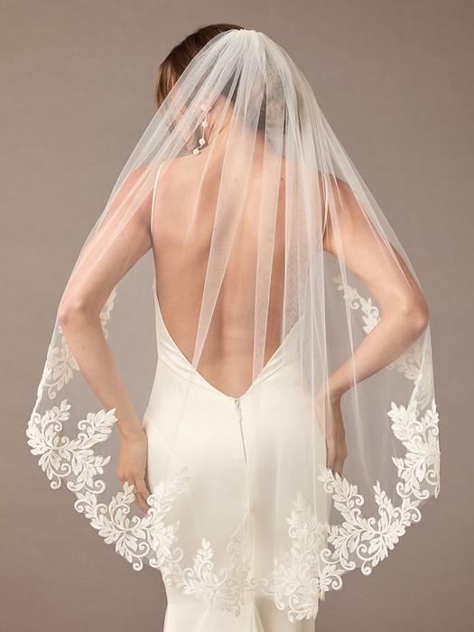 enVogue Bridal Veil V2597SF