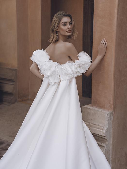 Enzoani Bridal Collection Umara