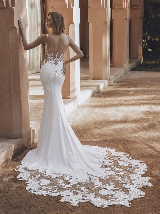 Enzoani Bridal Collection Unique