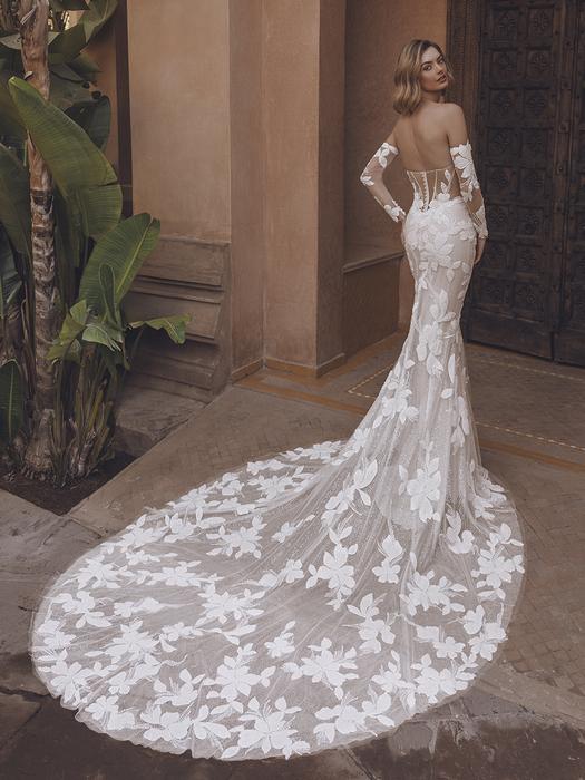 Enzoani Bridal Collection Urma