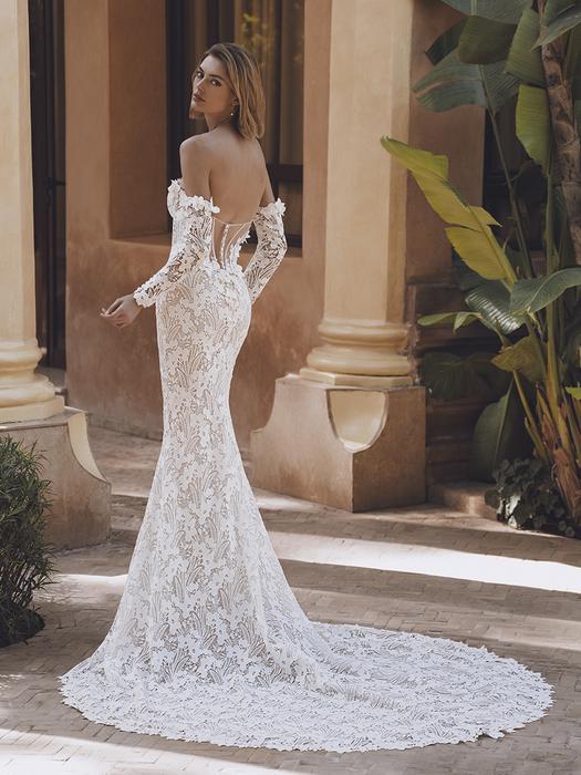 Enzoani Bridal Collection Utopia