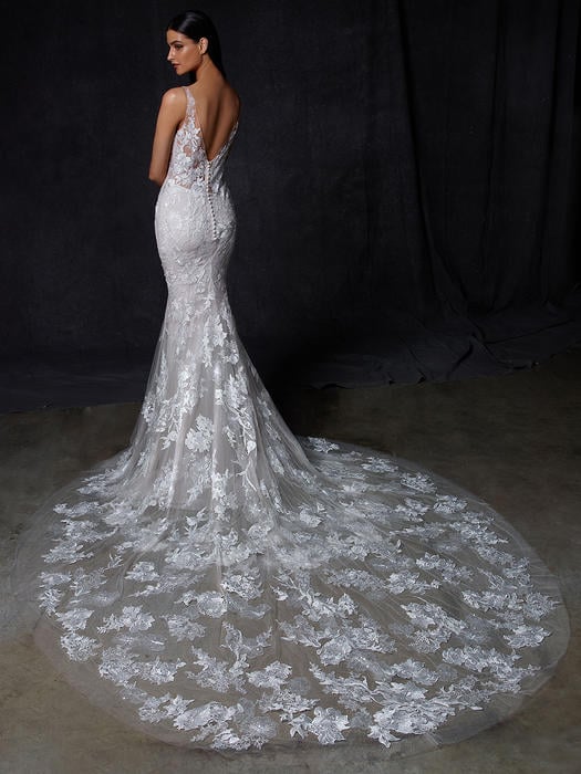 Enzoani Bridal Collection Oriana