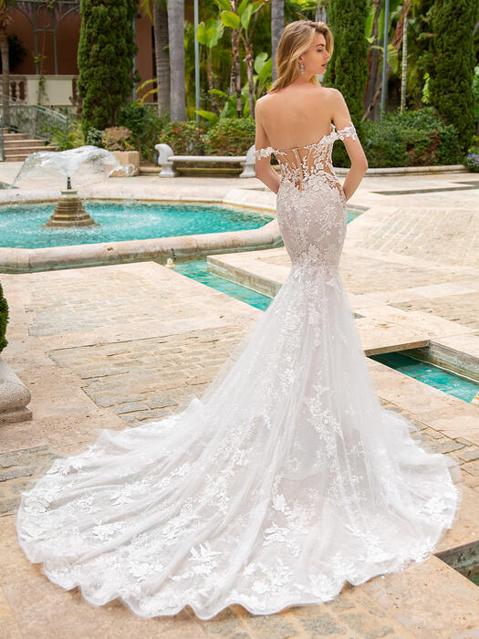 Enzoani Bridal Collection Raquel