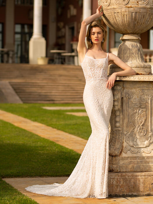 Enzoani Bridal Collection Roxane