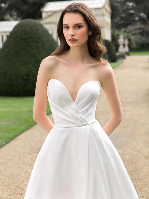 Enzoani Bridal Collection Sadie