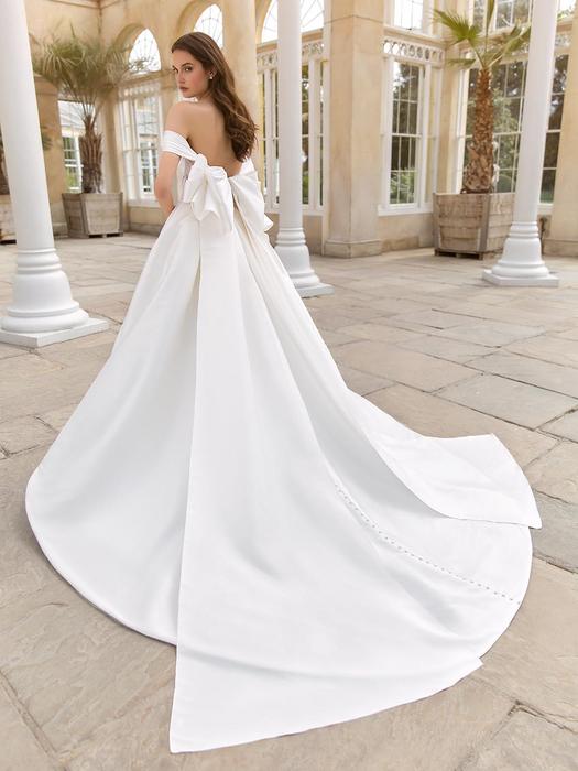 Enzoani Bridal Collection Sarah