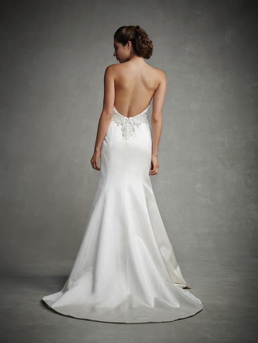 Enzoani Bridal Collection Jeslyn