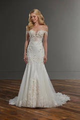 1057 Ivory Lace/Tulle/Ivory Gown/Ivory Tulle Illusion front